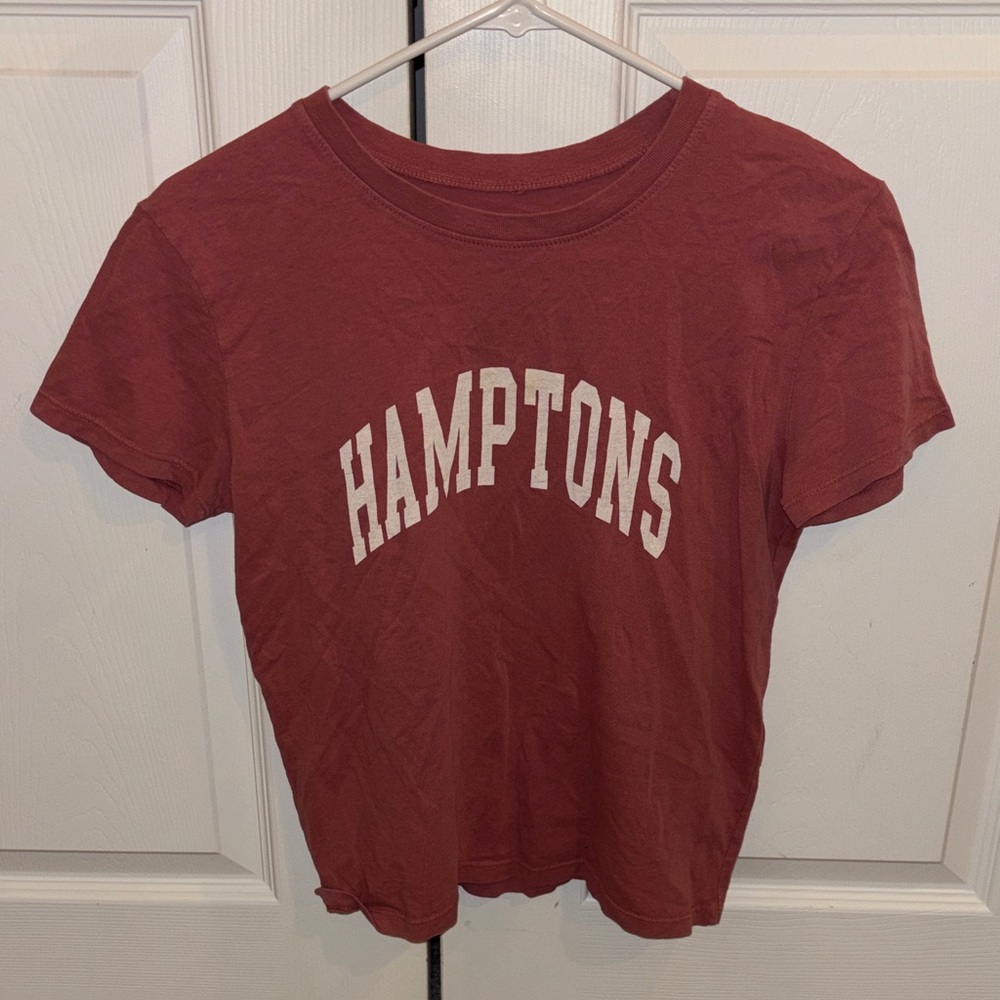 Women's Maroon 'Hamptons' Graphic Tee